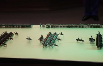Армия в подарок