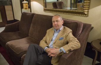 КЭРРИ ТРЕЙД(ец)?